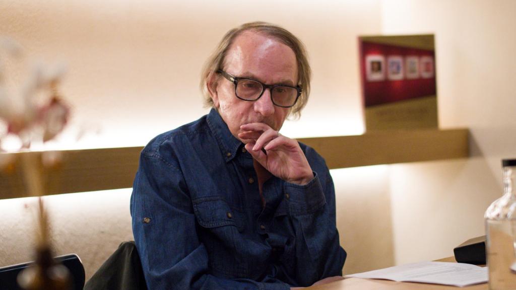 El escritor galo Michel Houellebecq durante la entrevista con El Cultural. Foto: Javier Carbajal