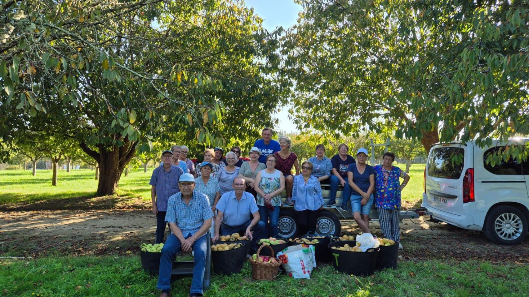 Imagen de las participantes en la regocida.