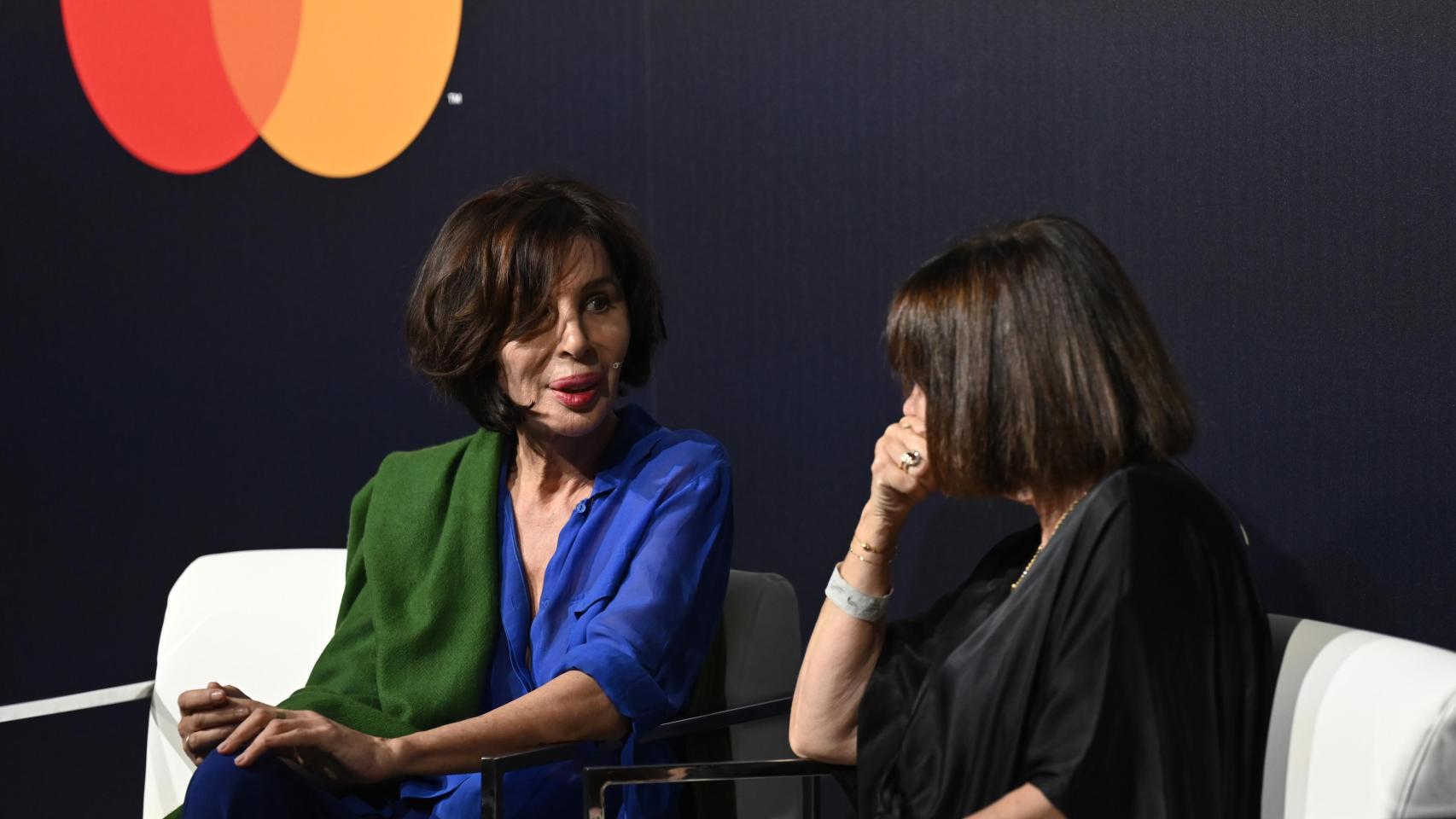 La diseñadora Sybilla durante su conversación con Charo Izquierdo en las Business Talks de MBFWMadrid.