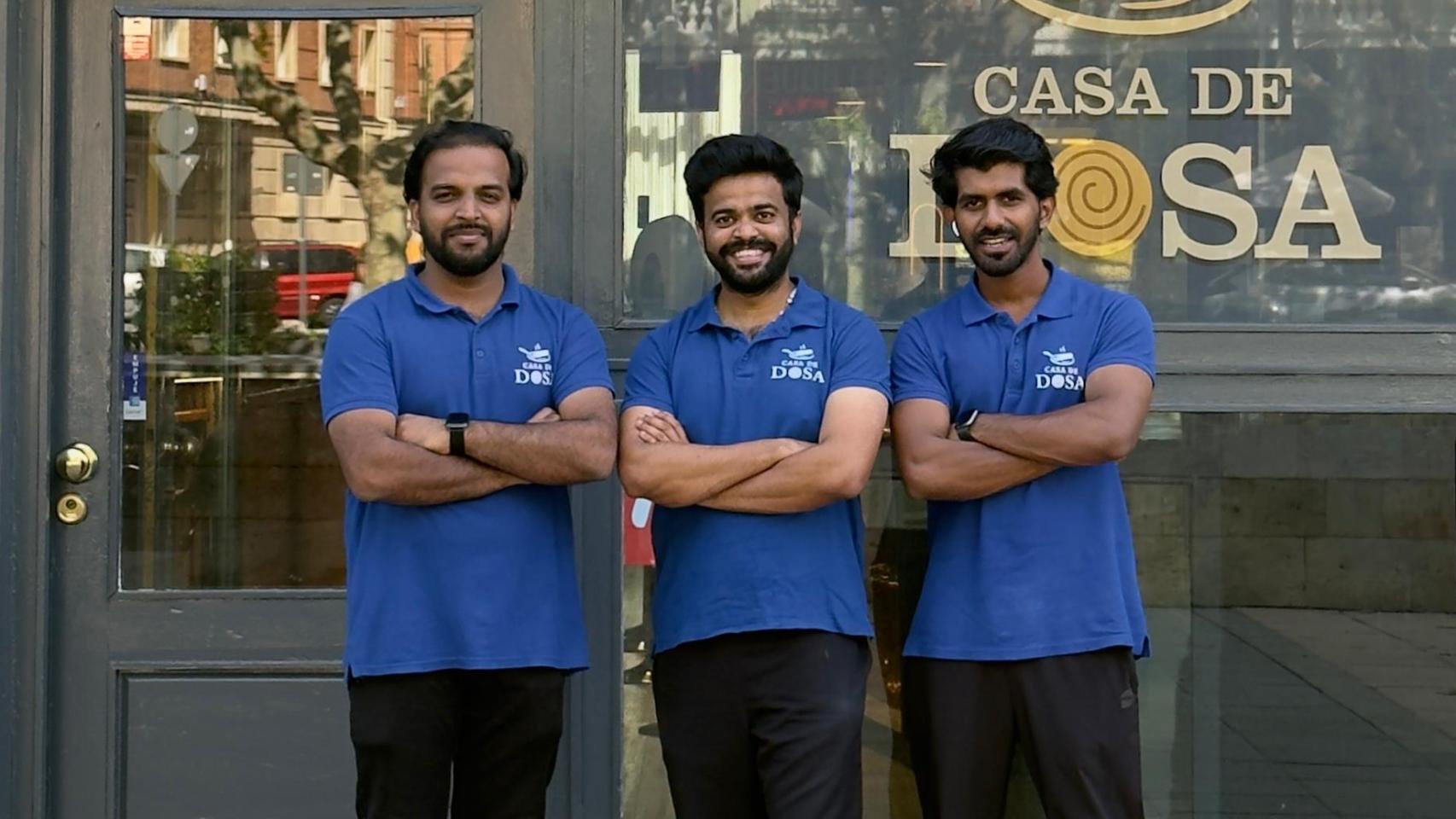 Binoy, Aljo y Justin, dueños de Casa de Dosa