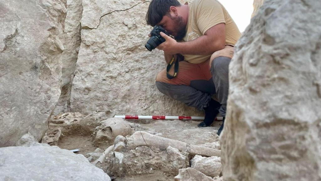 Dolmen hallado en Teba.
