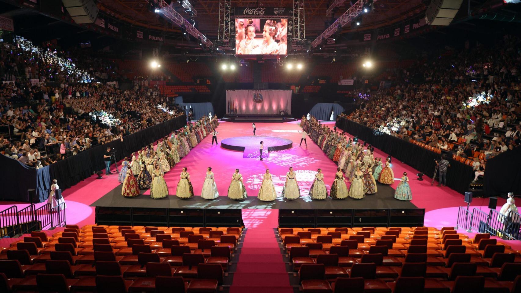 Gala de la Elección de candidatas a falleras mayores de Valencia 2024. JCF