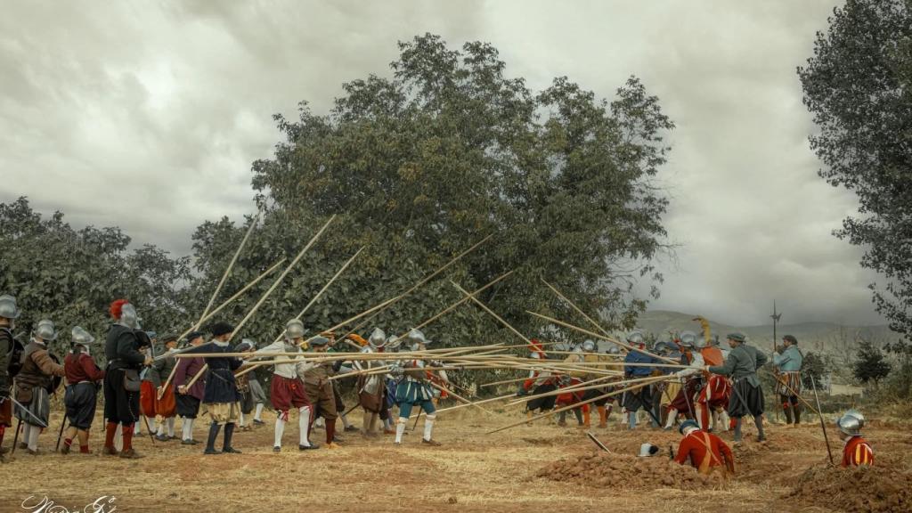Recreación de una batalla de los Tercios, la primera en España con trincheras. Foto: Nuria Gil