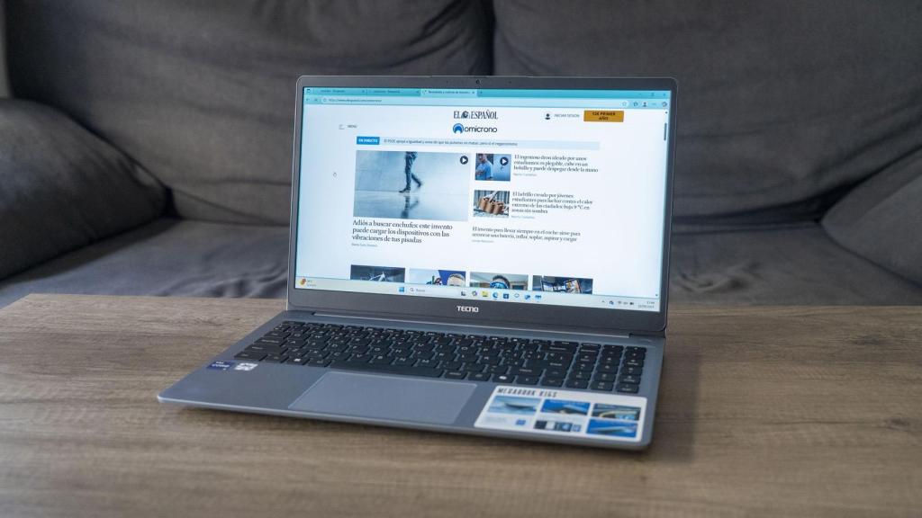 MegaBook K15S de TECNO.