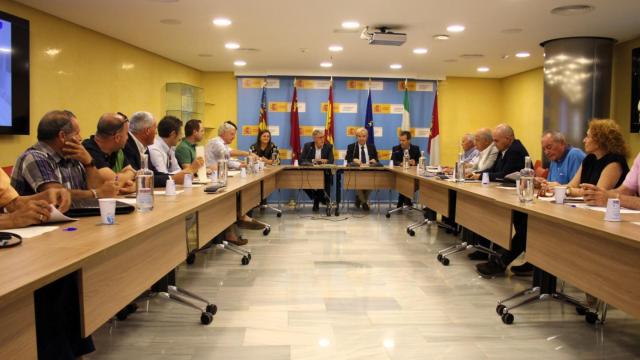 La reunión de este lunes en la CHS.