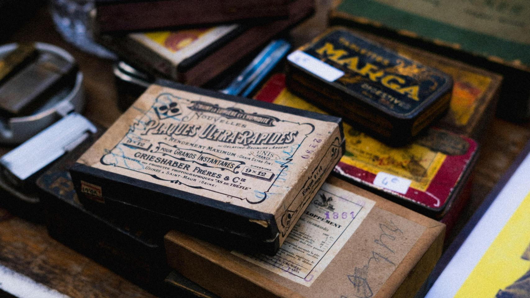 Imagen de archivo de antigüedades.