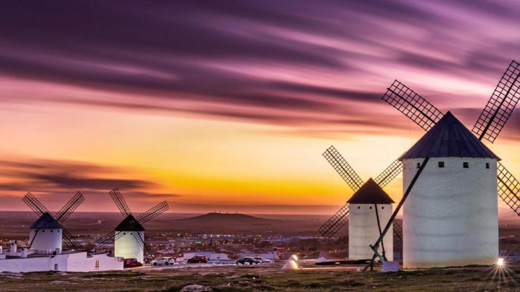 Atardecer en Campo de Criptana