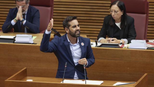 El portavoz del grupo parlamentario PSPV-PSOE, José Muñoz, en el Debate parlamentario de Política General. Efe / Kai Forsterling