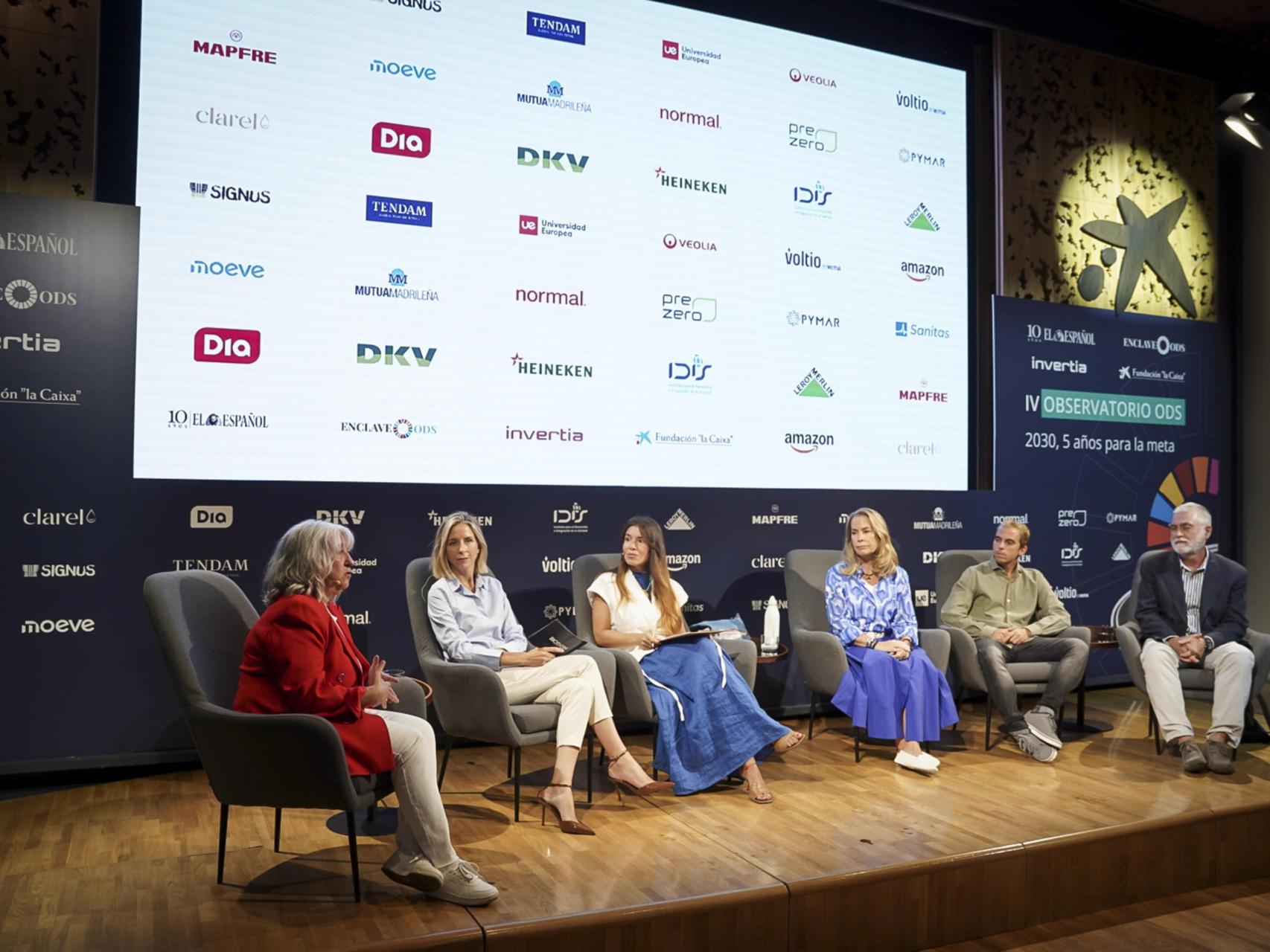 Fotografía de la mesa.