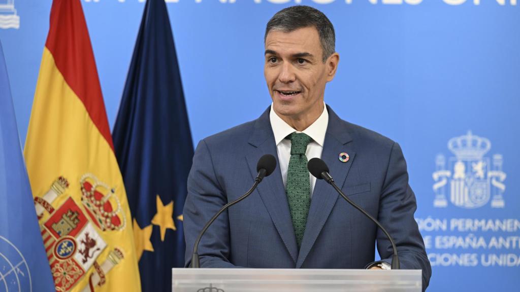 El presidente del Gobierno español, Pedro Sánchez, en una rueda de prensa este miércoles en la misión española ante la ONU.