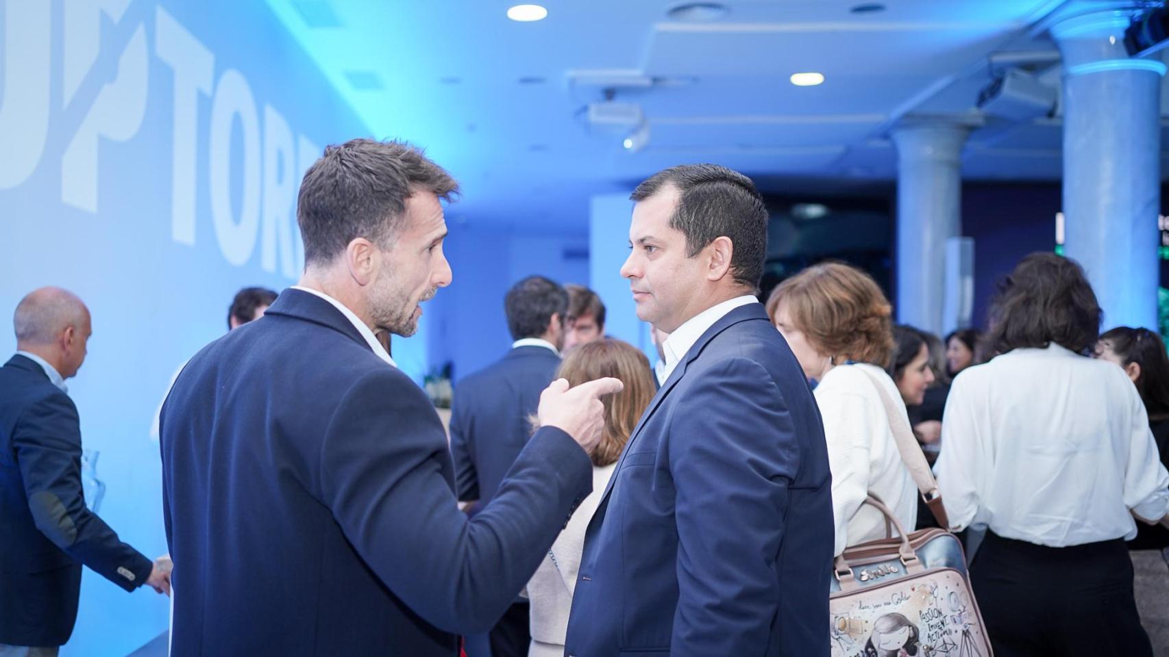 El 'networking', parte fundamental de la jornada autonómica organizada por DISRUPTORES.