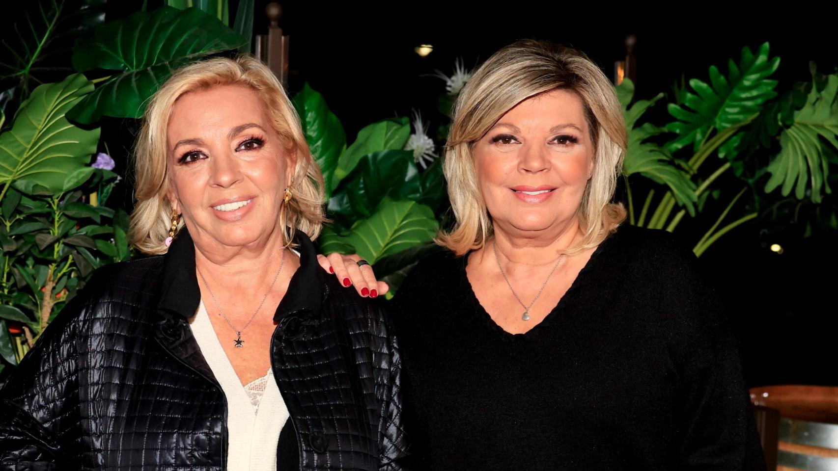 Terelu Campos junto a su hermana, Carmen Borrego, en una fotografía captada en octubre de 2024 en Madrid.
