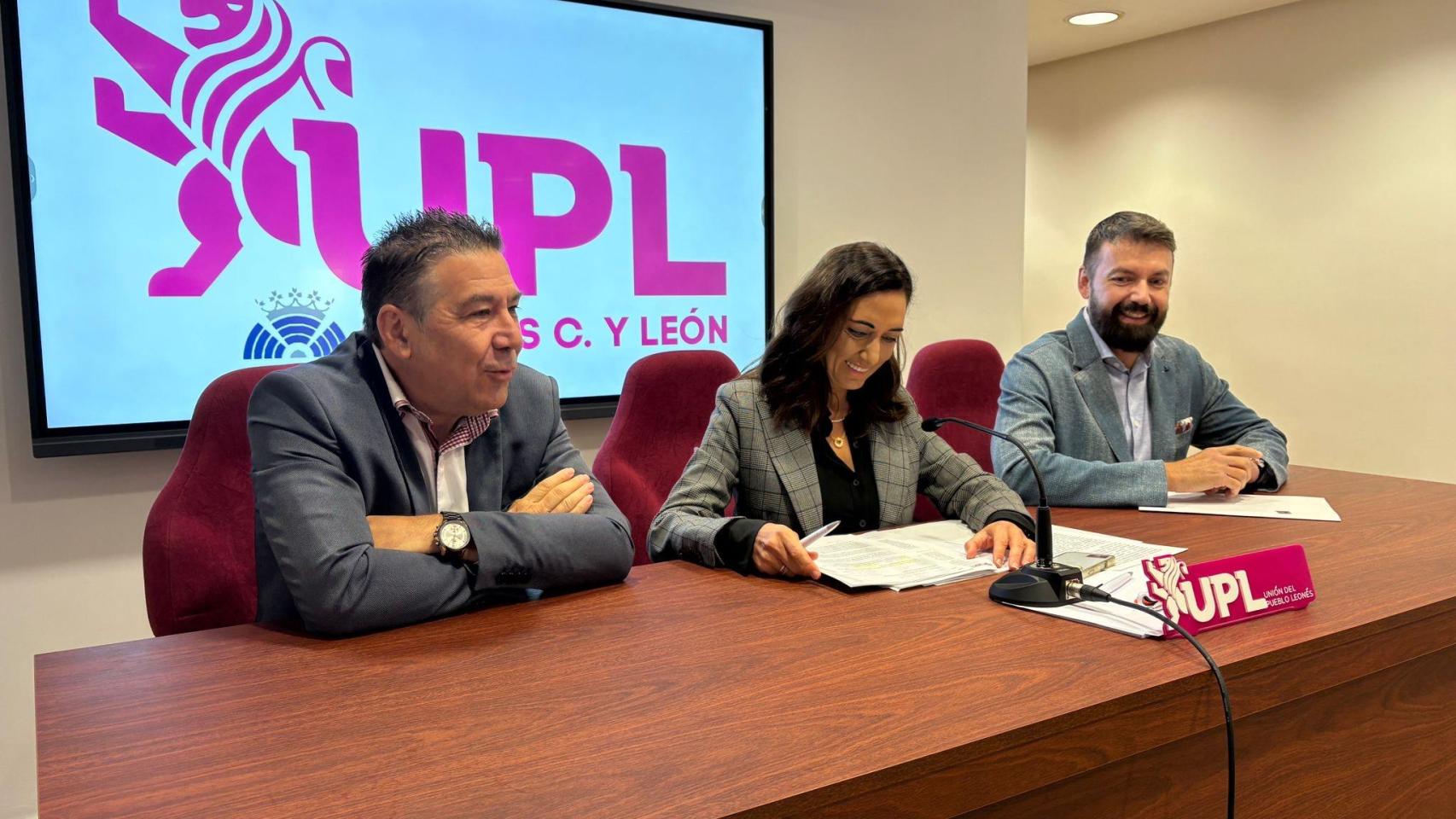 Luis Mariano Santos, Alicia Gallego y José Ramón García