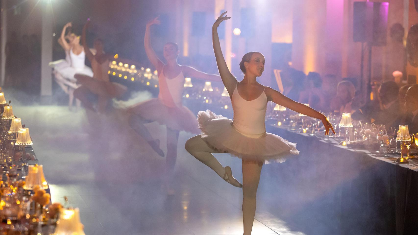 Una de las actuaciones en la gala del Museo del Automóvil y la Moda de Malaga