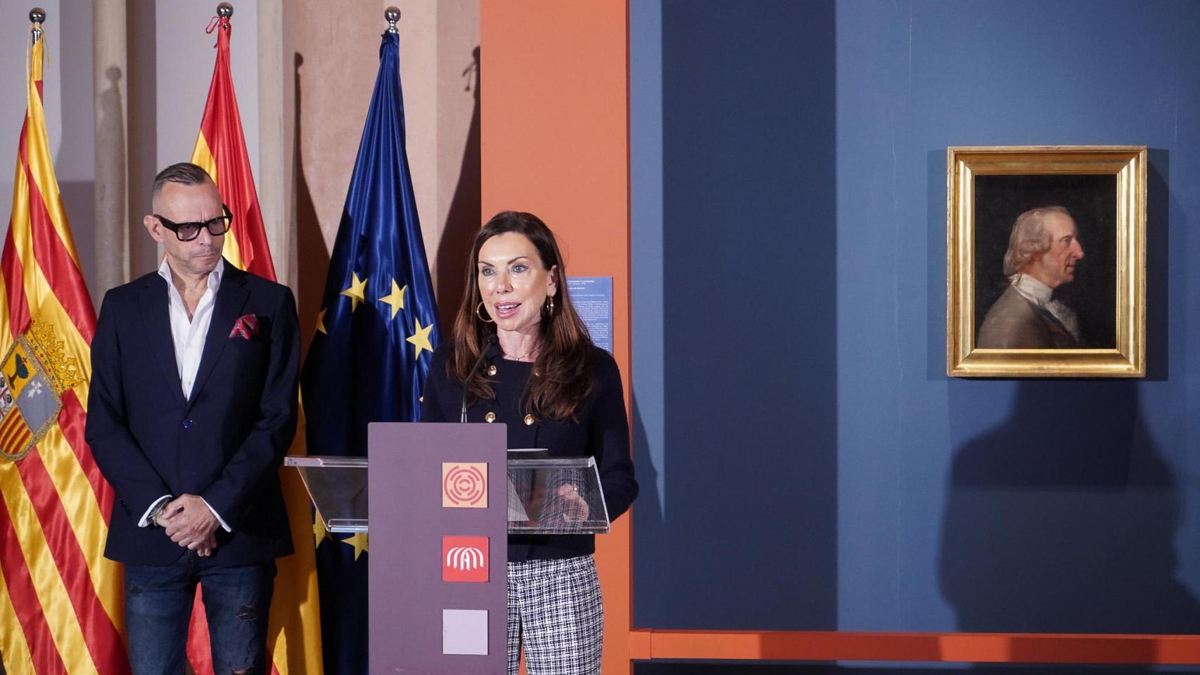 Pedro Olloqui y Marta Fernández presentan la obra “Retrato de Luis de Borbón” incorporada a la exposición “Goya, del Museo al Palacio”.