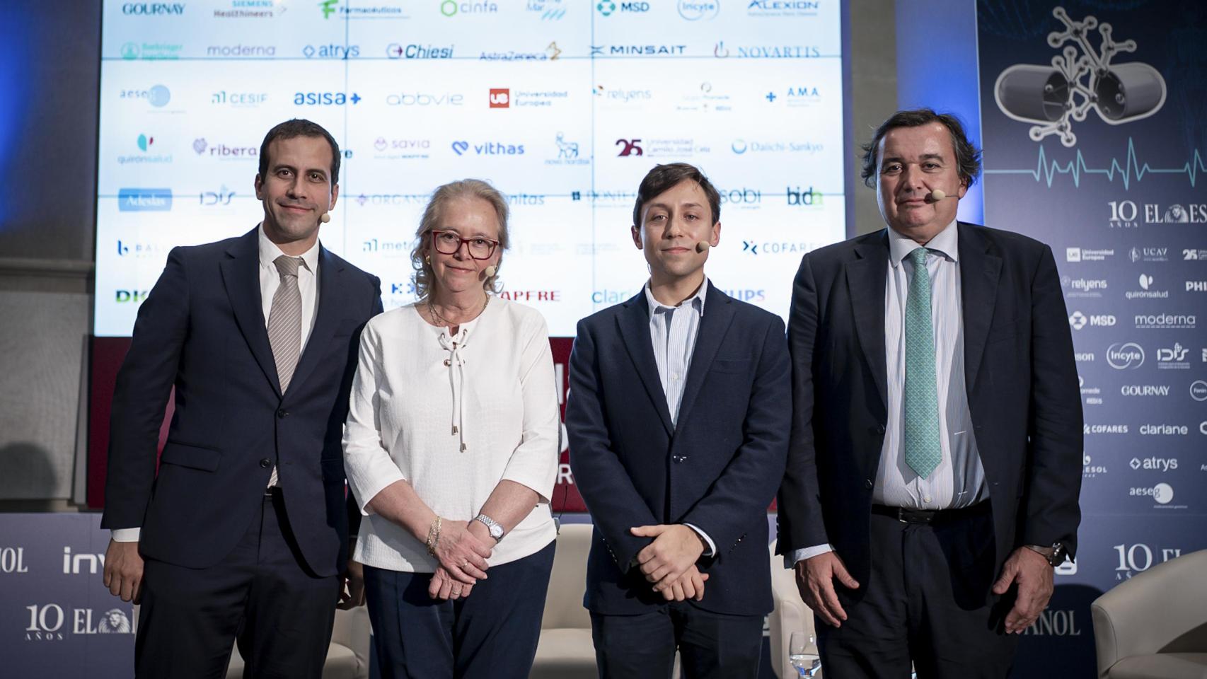 Román Latorre García (Sobi Iberia), Eva Bermejo (Instituto de Salud Carlos II) y Álvaro Hidalgo (Fundación Weber)