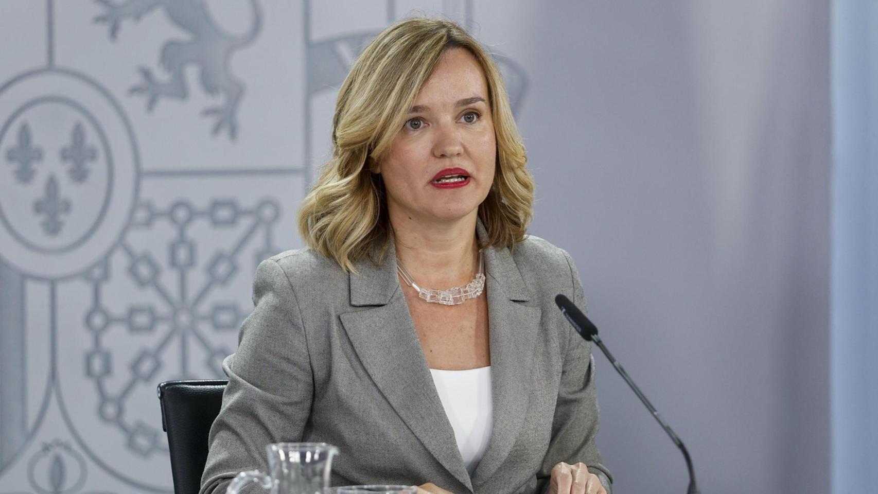 La portavoz y ministra de Educación, Pilar Alegría, este martes en la rueda de prensa posterior al Consejo de Ministros.