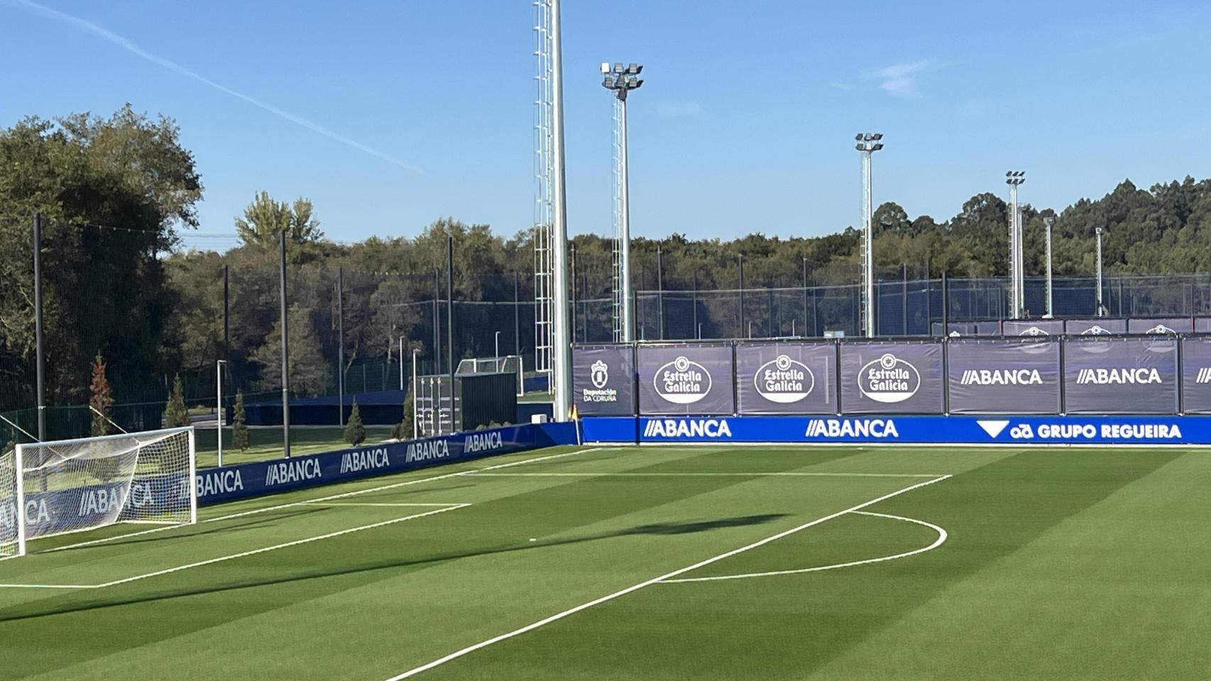 Imagen del campo principal de Depor Training Center.