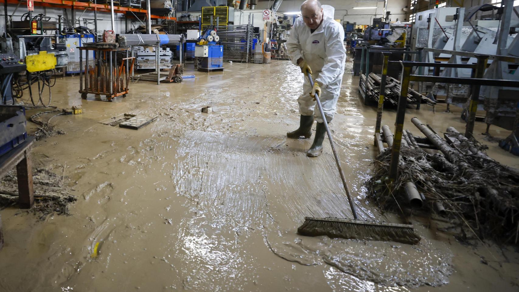 Última hora de las lluvias extremas en España | AEMET mantiene la alerta naranja en la Comunidad Valenciana, Murcia y Baleares