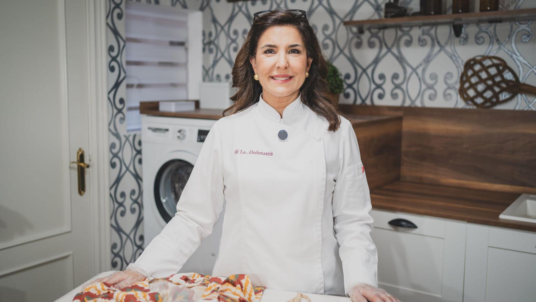 Begoña Pérez soluciona otro problema en su consultorio.