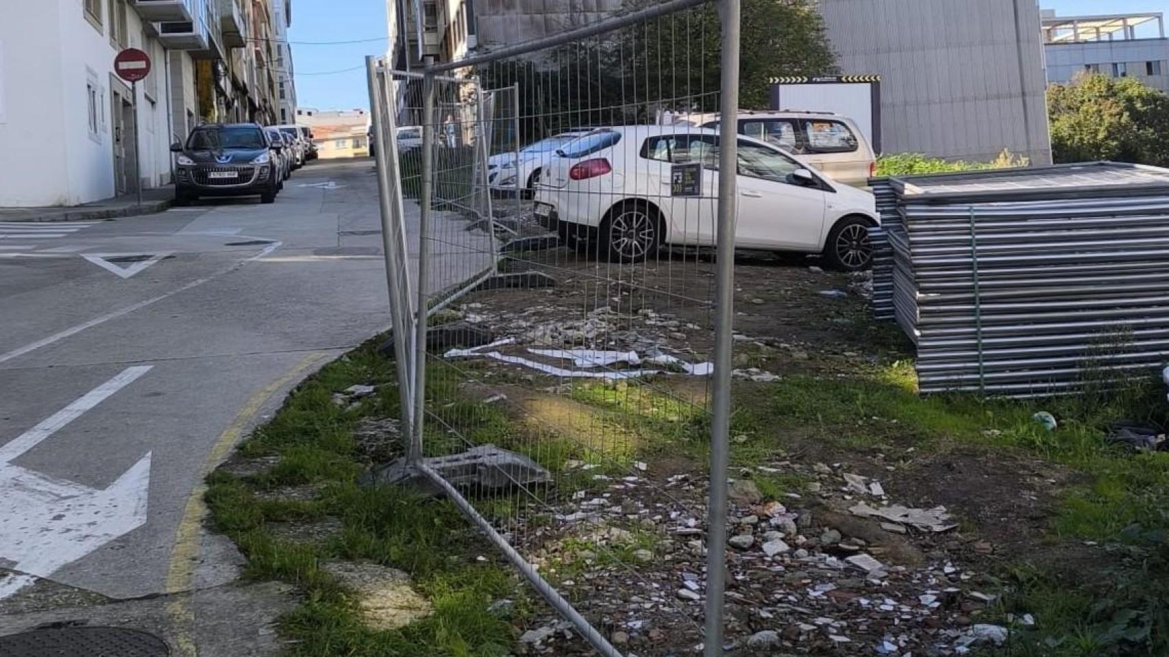 Comienzan las obras en A Coruña para convertir un solar de O Castrillón en una plaza ajardinada