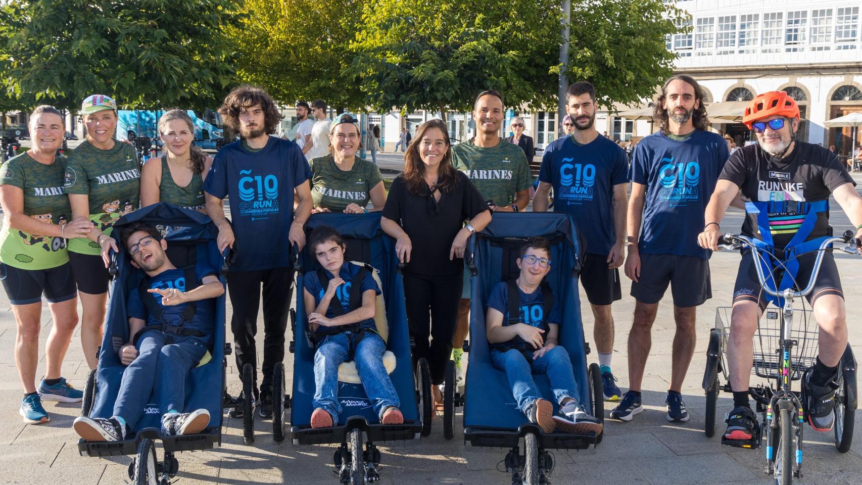 La asociación Somos Marines, que cumplió este año su quinto aniversario, visibiliza las camisetas oficiales de la nueva edición de la carrera popular C10