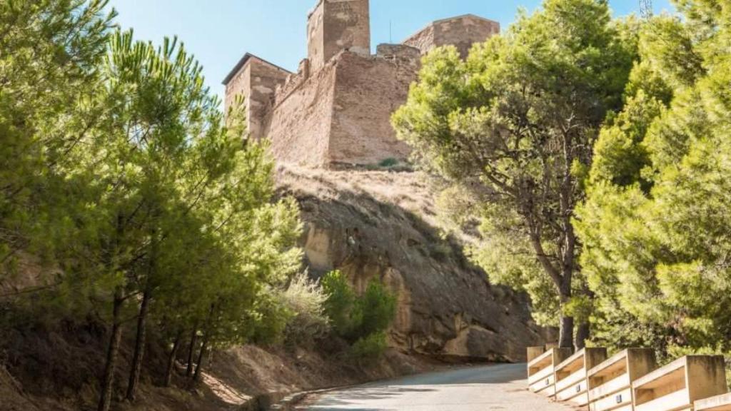 Entrada al Castillo de Monzón