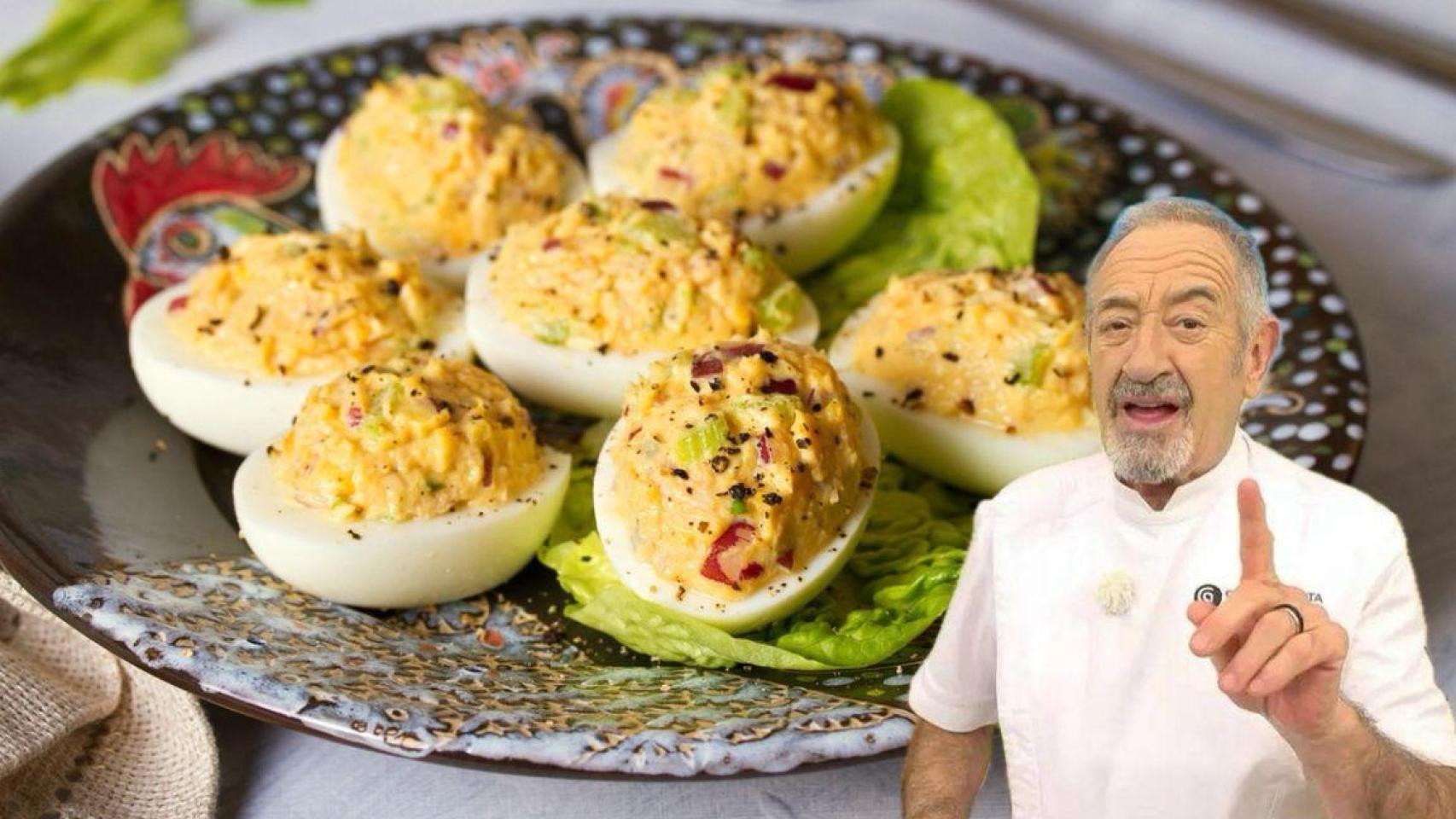 Primer plano de huevos rellenos junto a Karlos Arguiñano.