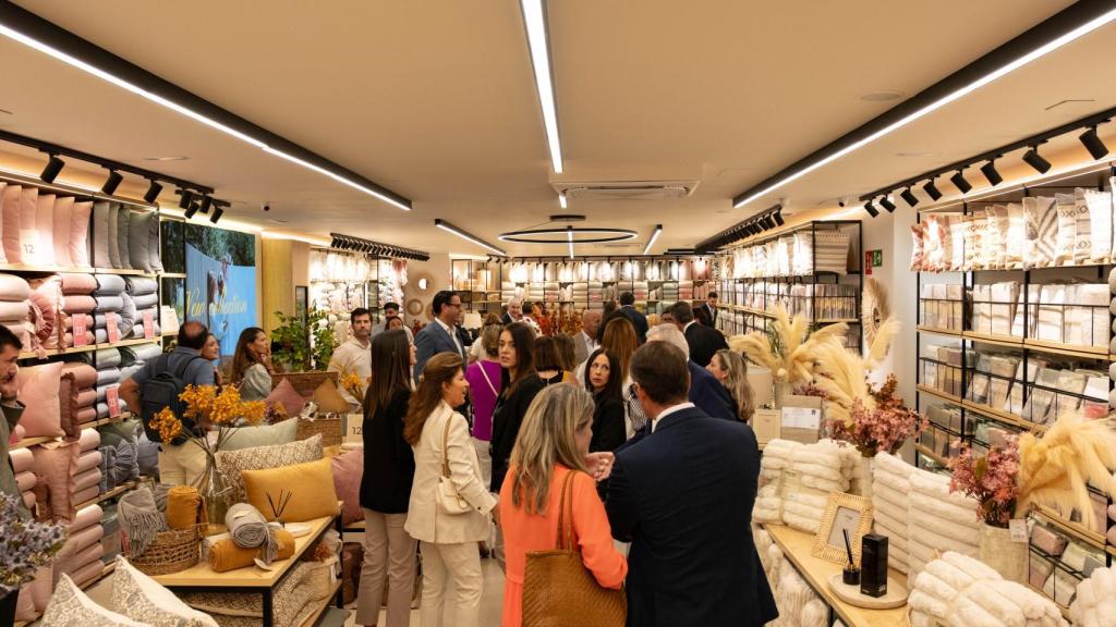 Inauguración de Tramas Home en Sevilla.