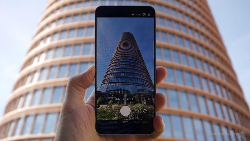 Samsung Galaxy S25 FE