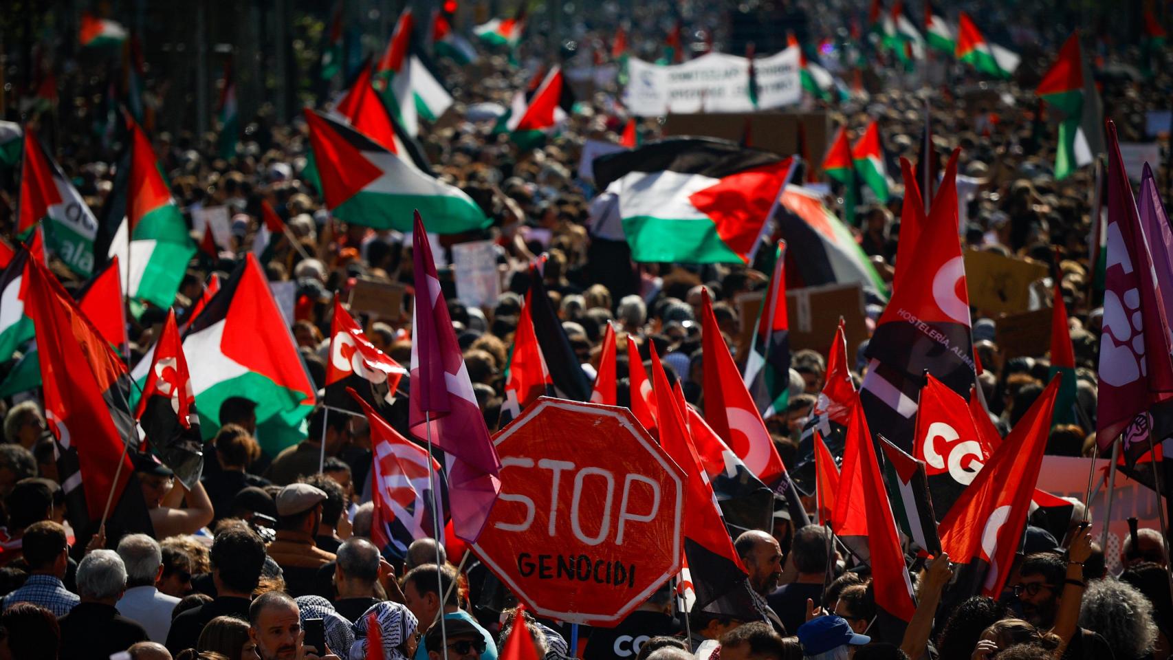 Decenas de miles de personas se manifiestan en toda España por la liberación de la Flotilla y el  fin del genocidio  en Gaza