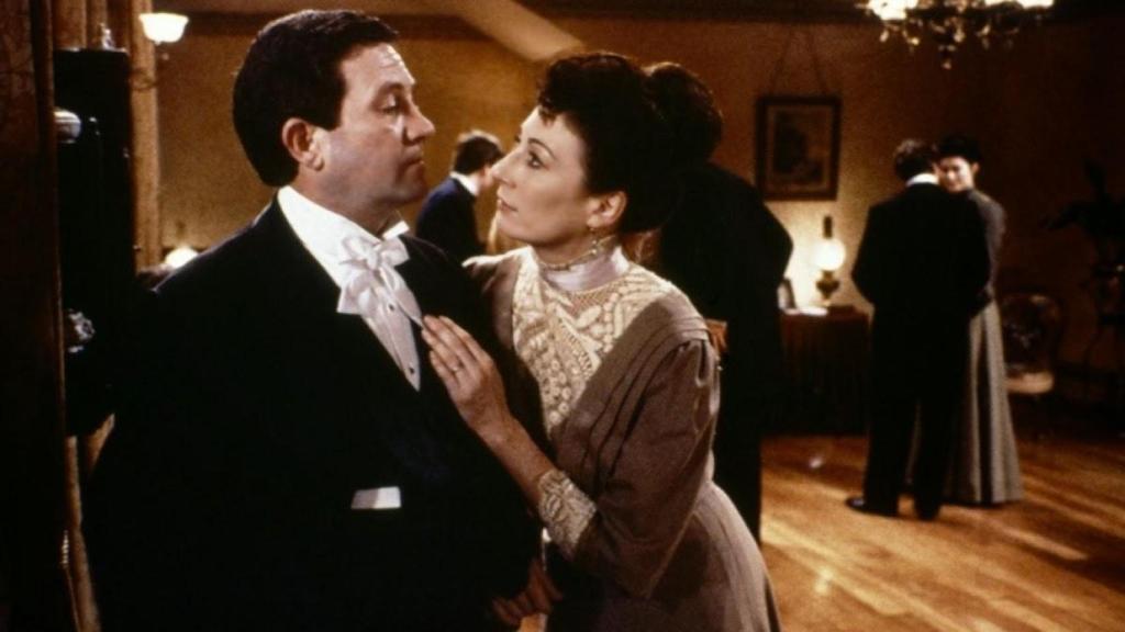 Donal McCann y Anjelica Huston en 'Los muertos' (John Huston, 1987)