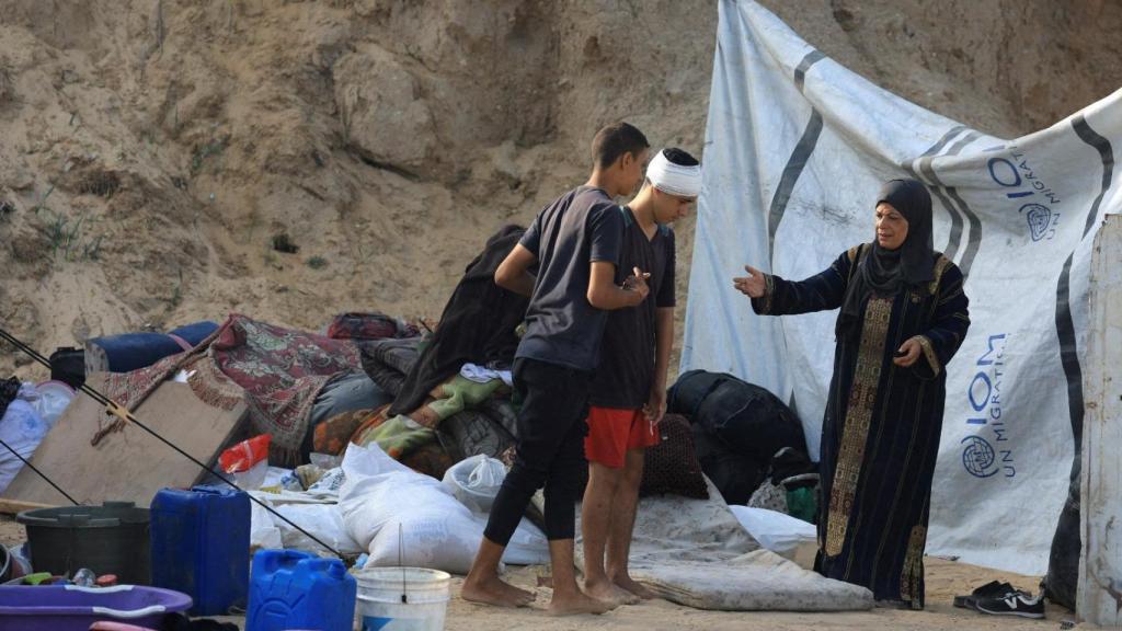 Inhabitants of Gaza after Hamas's announcement