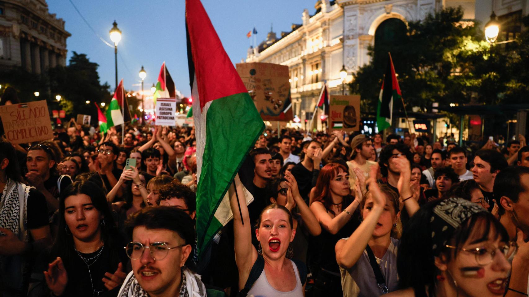 Miles de españoles protestan contra Israel pese al avance del plan de paz: piden un boicot y romper relaciones con Tel Aviv