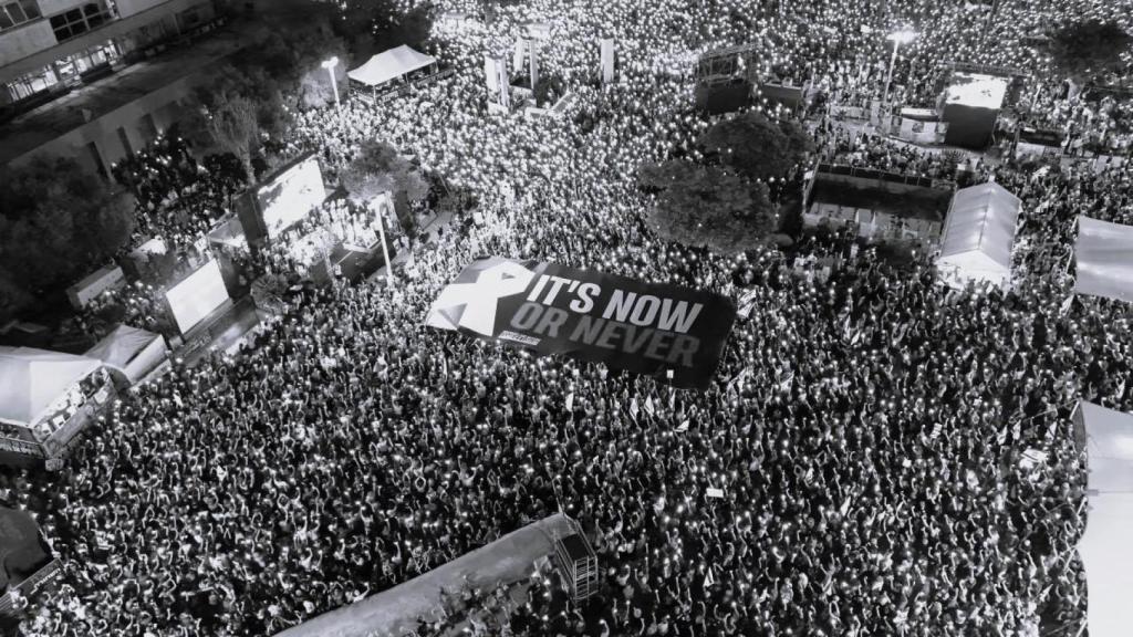 Manifestación pidiendo el regreso de los rehenes, este sábado en Tel Aviv.