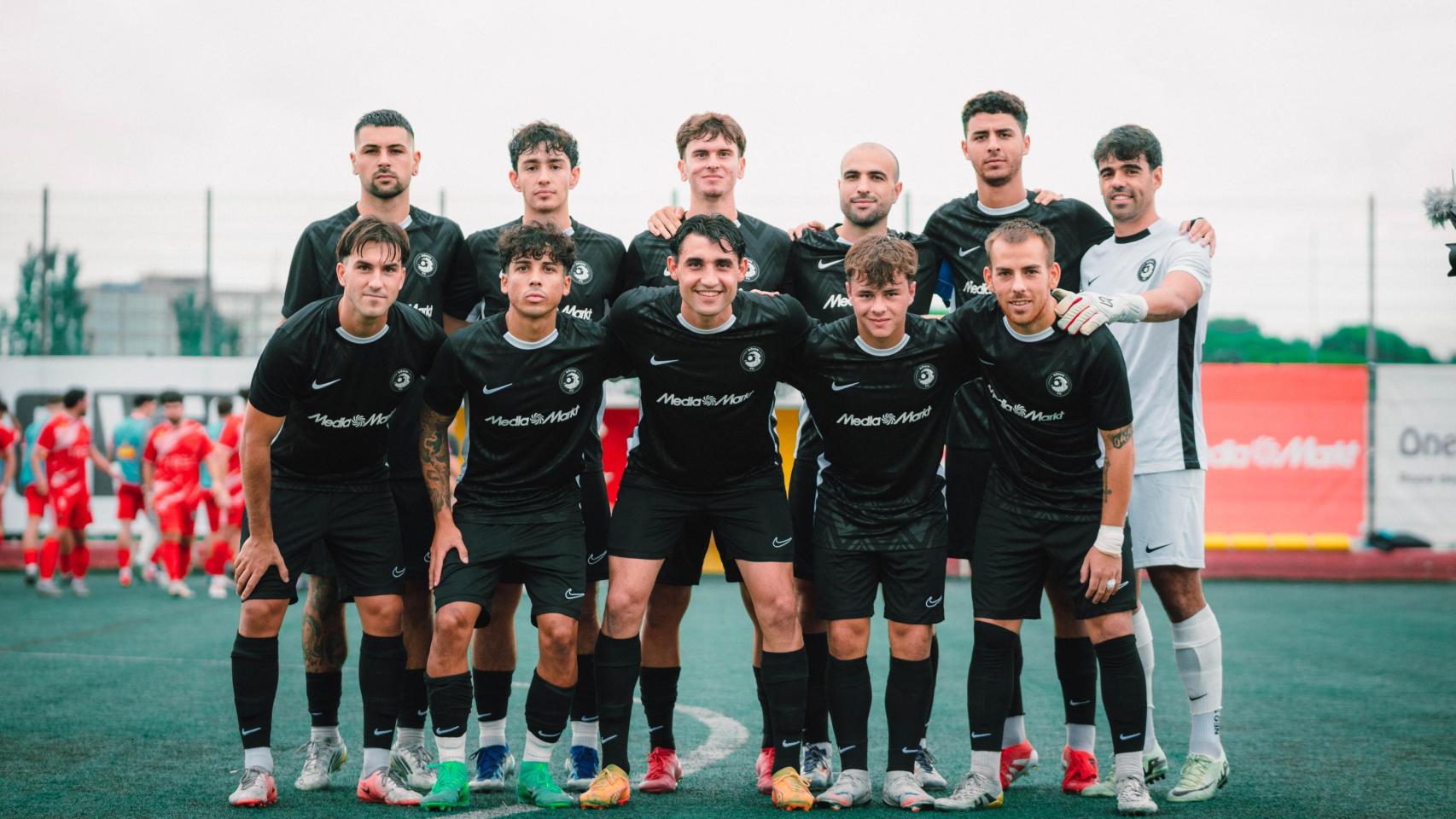 Alineación de Ronin FC en uno de sus primeros partidos