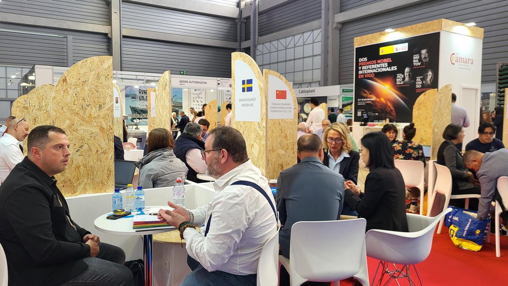 Reuniones empresariales en Conxemar 2025.