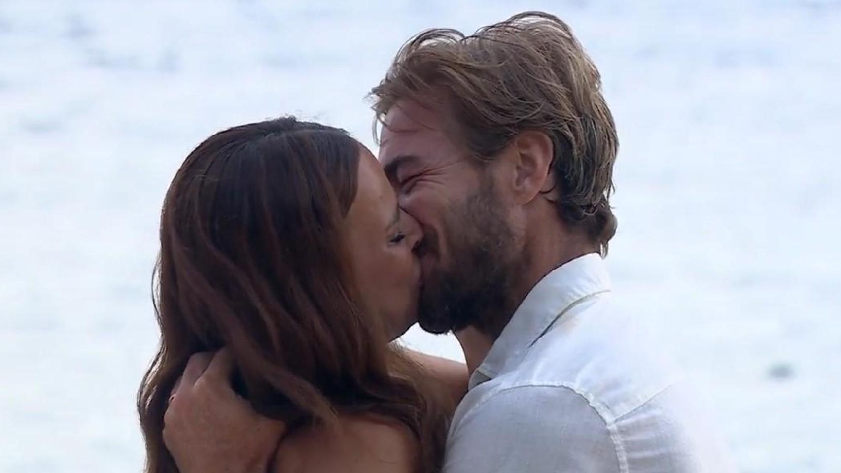 Marta Peñate y Tony Spina se dieron el 'sí, quiero' en 'Supervivientes: All Stars'.