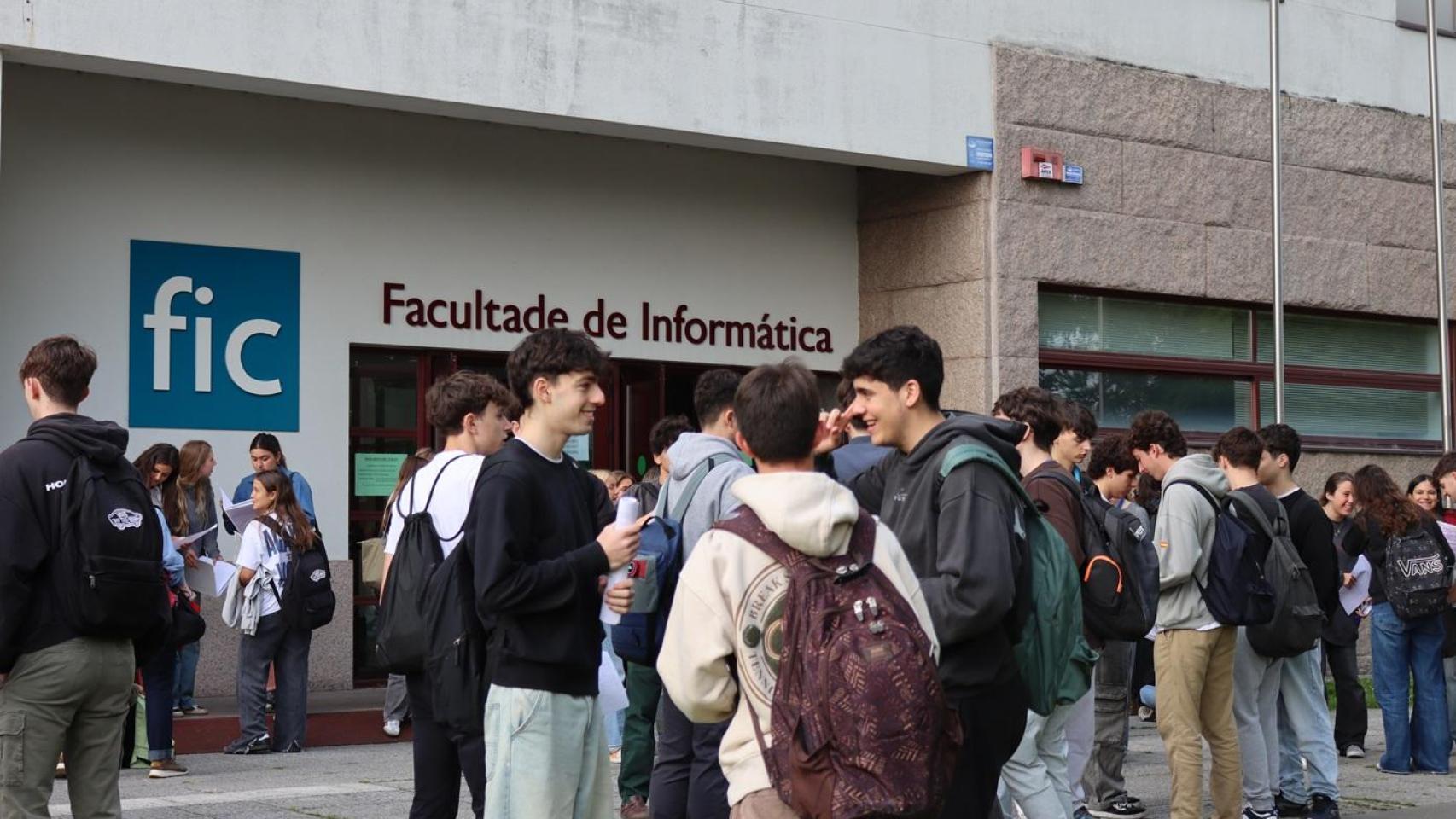 Imagen de la facultad de informática de la UDC.