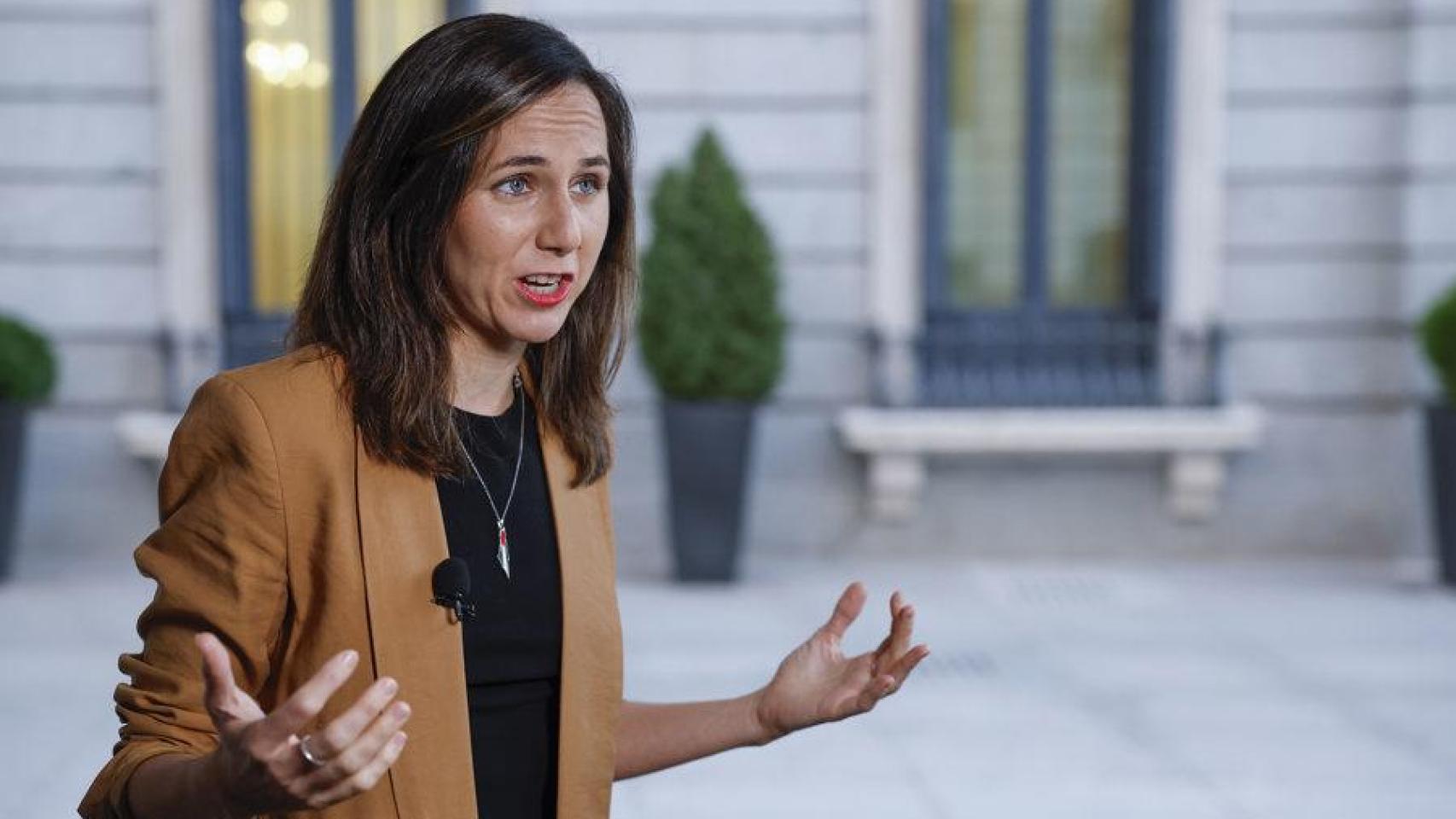 Podemos salva a Sánchez y votará a favor del embargo de armas a Israel, un decreto que considera «fake» y «un coladero» Podemos salva a Sánchez y votará a favor del embargo de armas a Israel, un decreto que considera «fake» y «un coladero»