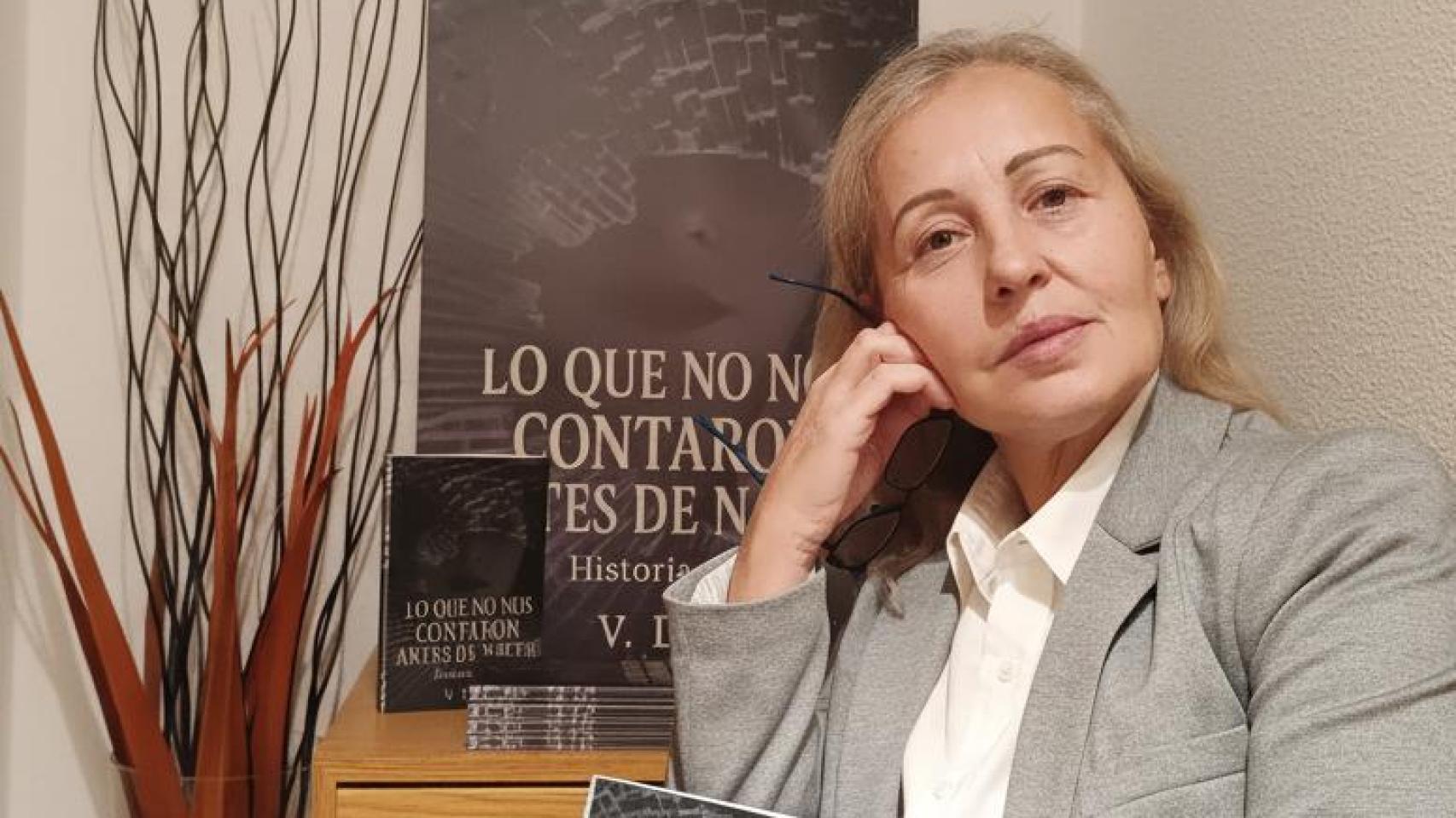 Violeta Daniela Curelaru, autora de 'Lo que no nos contaron antes de nacer'.