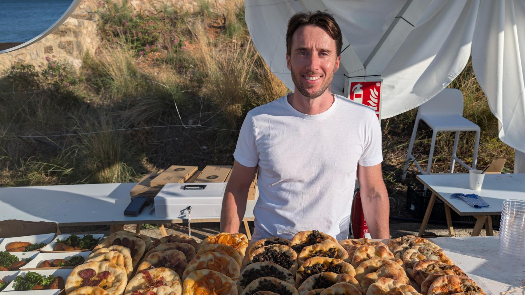 Carles Romaní en el expositor del festival gastronómico D*NA.