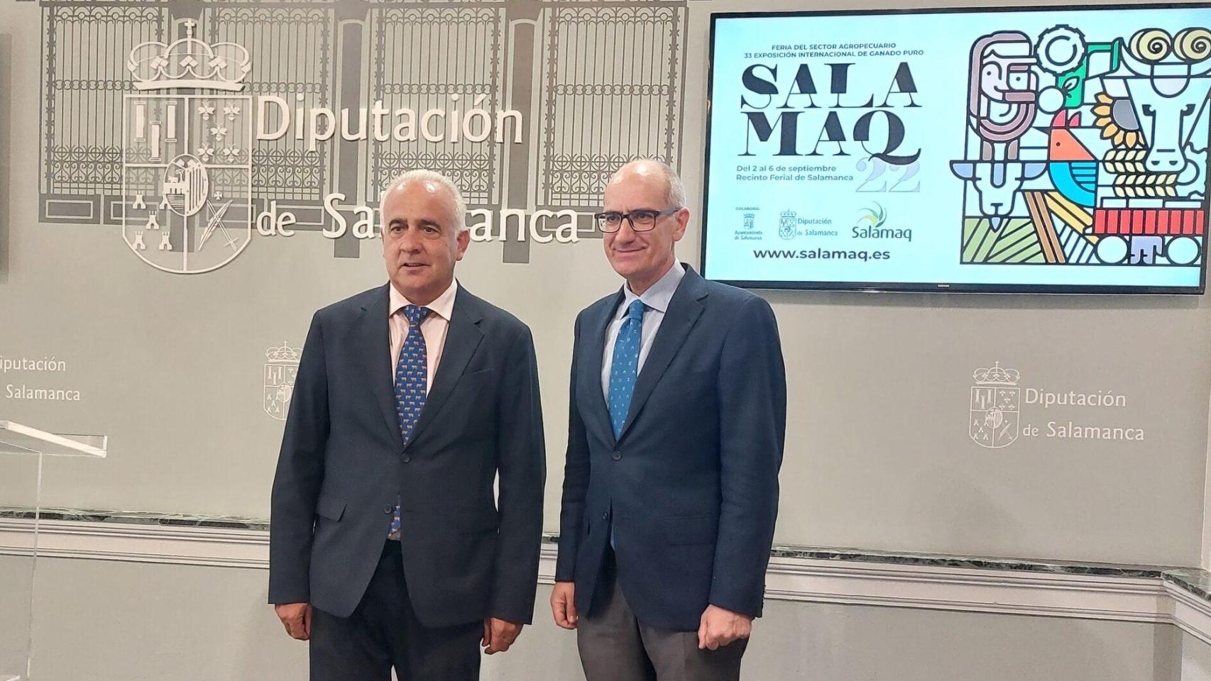 El diputado y delegado de la Escuela de Tauromaquia, Jesús María Ortiz, y el presidente de la Diputación, Javier Iglesias
