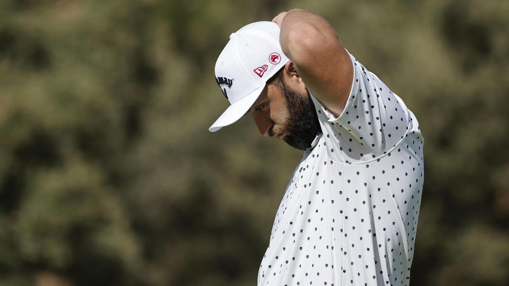 Jon Rahm, cabizbajo durante la primera jornada del Open de España.
