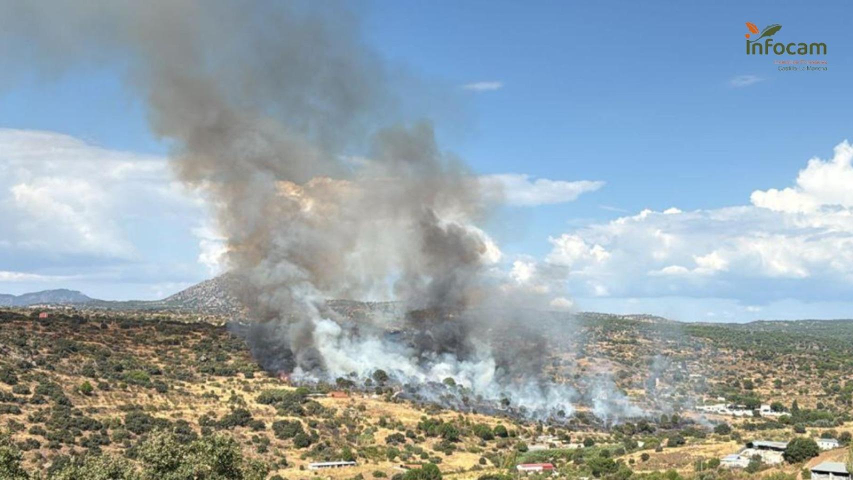 Incendio forestal en Almorox. Foto: Plan Infocam.