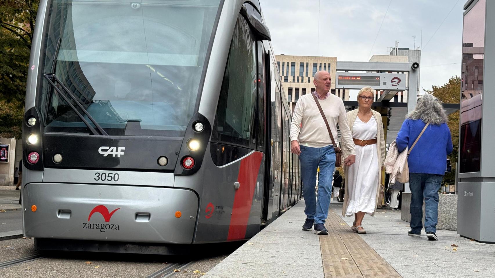 Un tranvía de Zaragoza.
