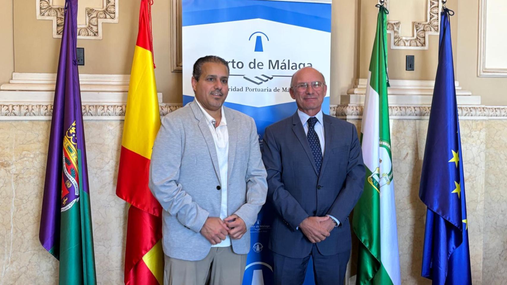 El managing director de Al Alfia, Abdulla Al Muhannadi, y el presidente de la Autoridad Portuaria, Carlos Rubio.