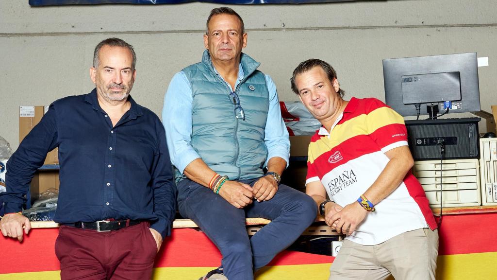 De izquierda a derecha, los hermanos Marcos, Javier e Israel Lamparero, dueños de Spagnolo.