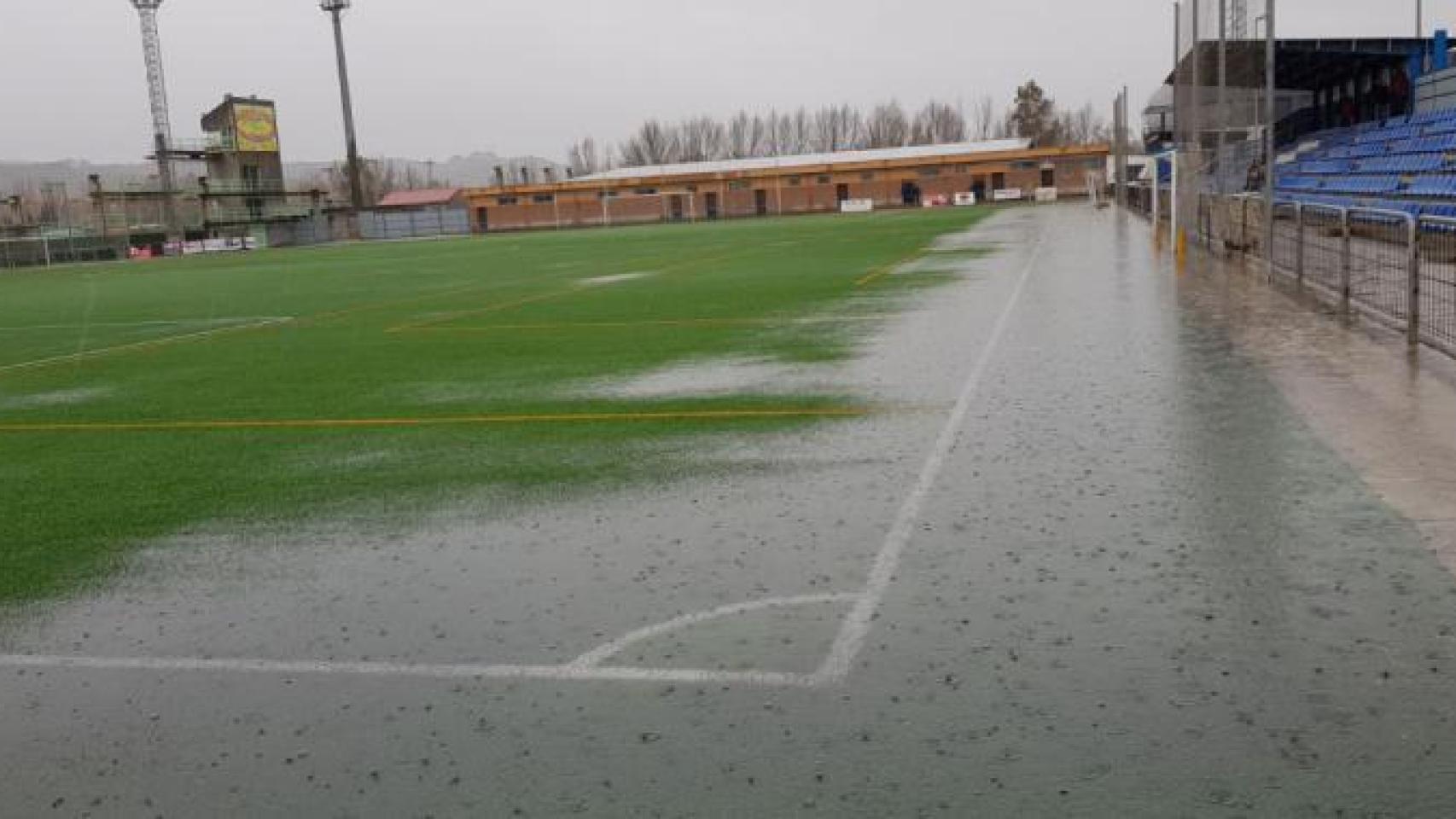 La dana alerta al fútbol regional y la Federación Valenciana suspende los 45 partidos que se iban a disputar el sábado