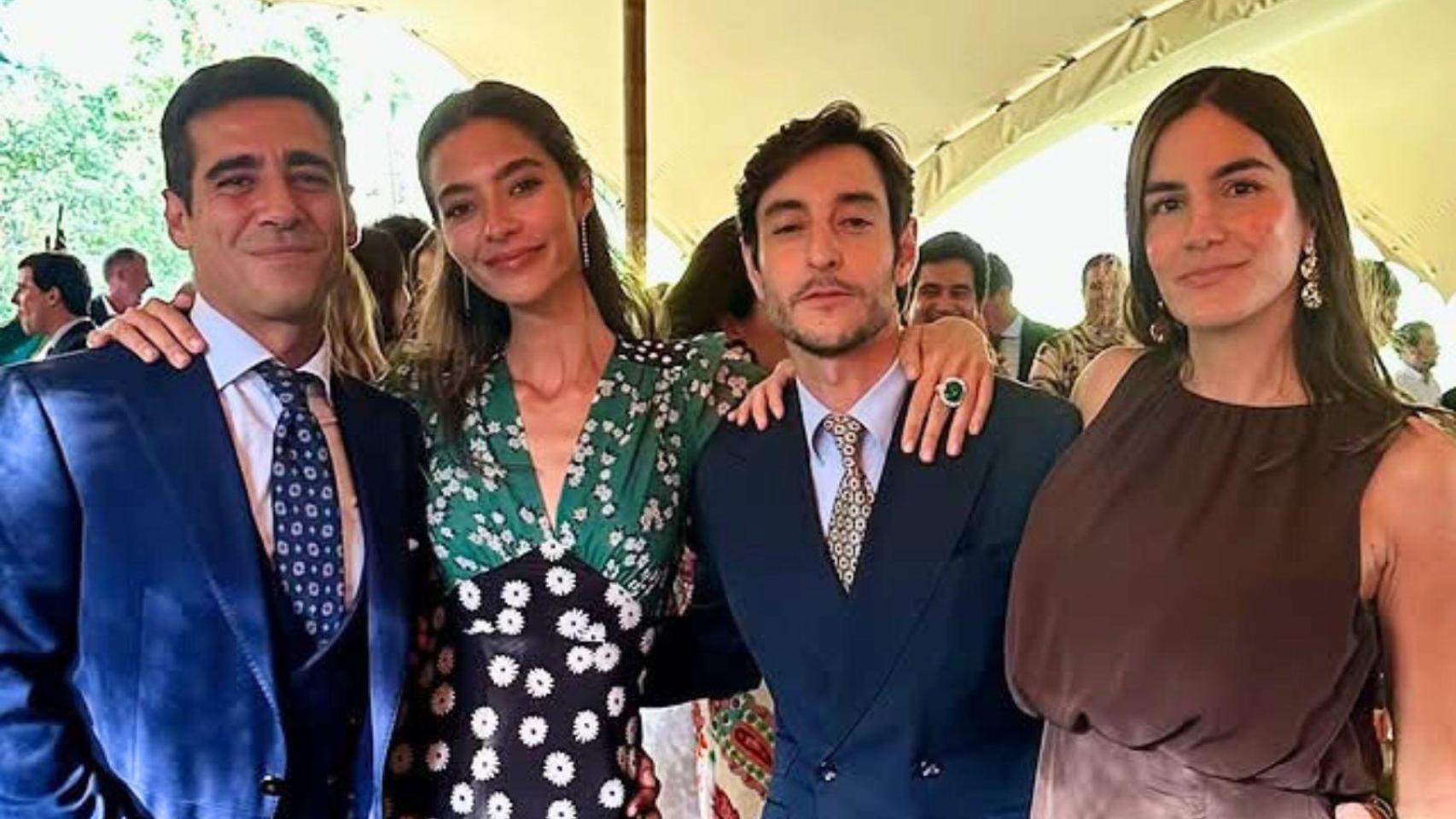 Alberto Herrera y Blanca Llandres, en la boda de la influencer brasileña Luiza Martins de Melo y Pablo Pascual-Terrats.